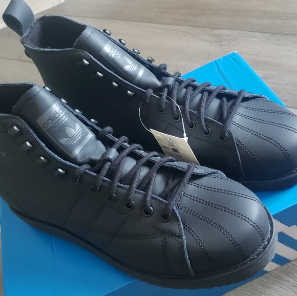 Adidas Superstar Sneakers - Picture 7 of 7